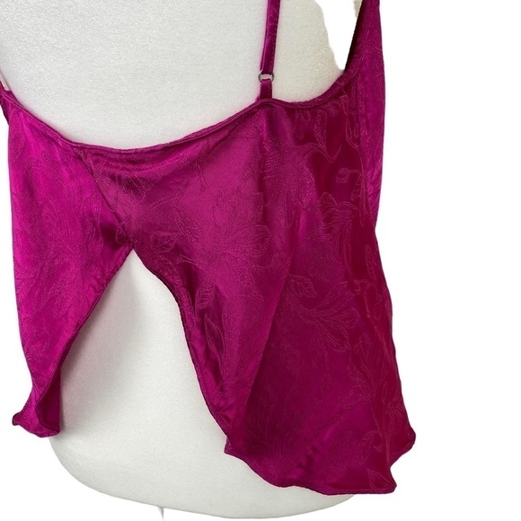 Victoria’s Secret Fuchsia Satin Jacquard Camisole Open Back Detail Size L - Picture 5 of 12